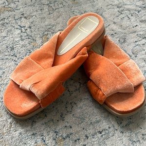 Dolce Vita Go Out slippers/Sandals
